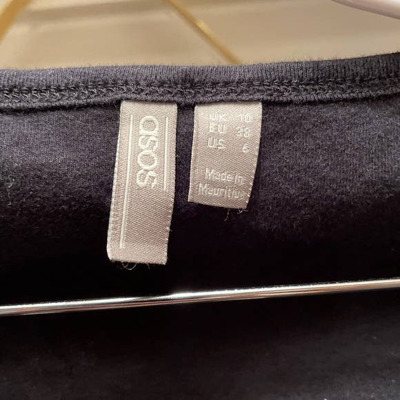 NEW Cropped Tee🖤 - Picture 6 of 7